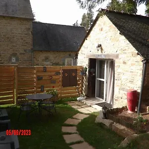 Le Cheval D’en Fer Hébergement de vacances